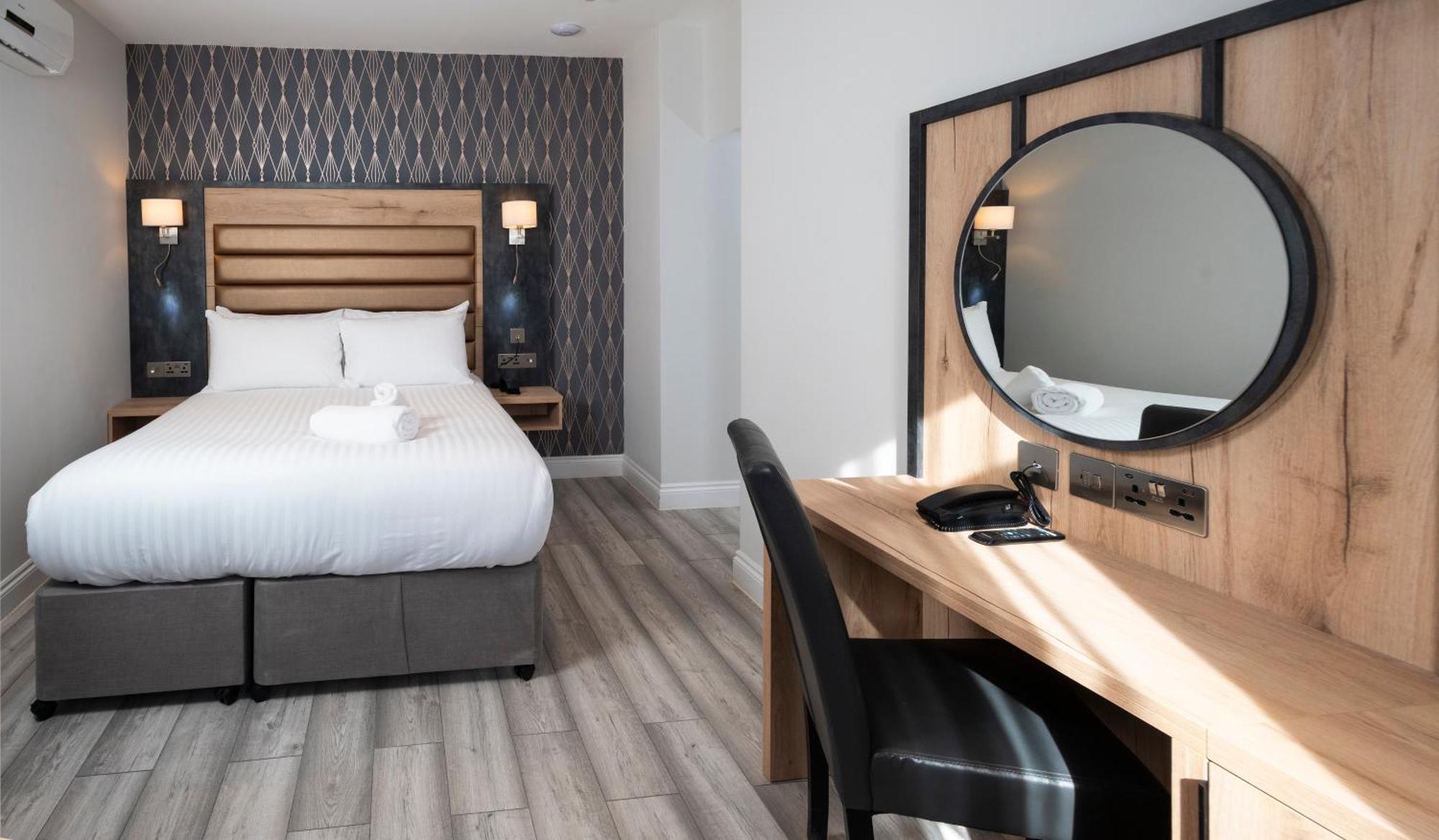 Western Chiswick Palace&suites Hotel London
